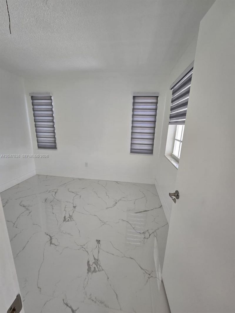 13470 SW 24th St , Miami, FL 33175 Photo