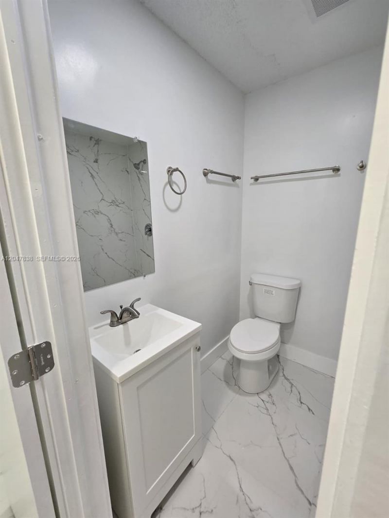 13470 SW 24th St , Miami, FL 33175 Photo