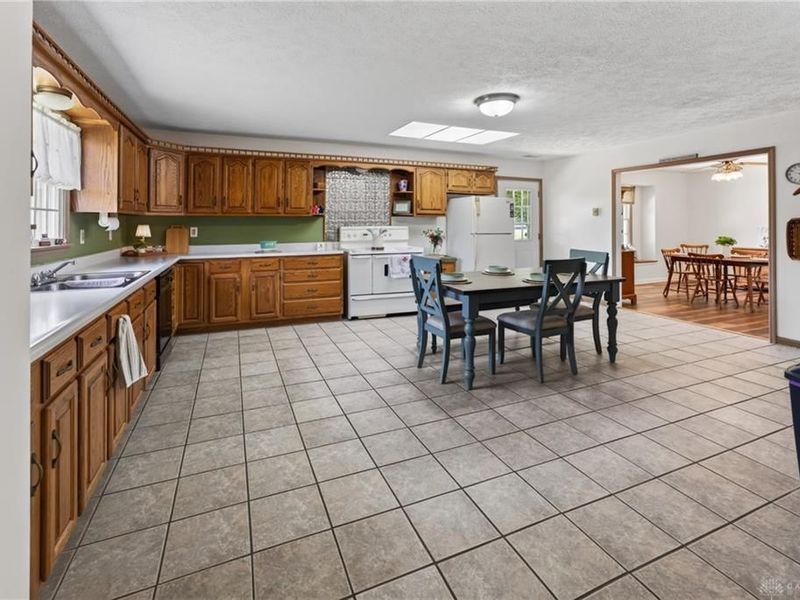 8160 N State route 73, Hillsboro, OH 45133 Photo 12