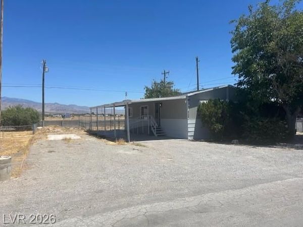 1061 S Comstock Circle, Pahrump, NV 89048