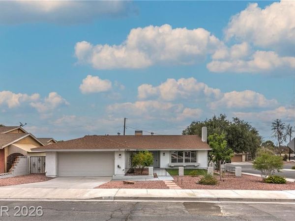 5180 Richmond Circle, Las Vegas, NV 89120