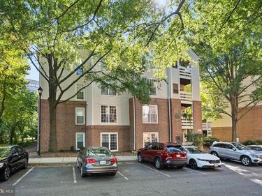240 S REYNOLDS STREET , Unit 411, ALEXANDRIA, VA 22304