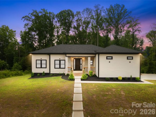 2004 Plain Field Drive , Bessemer City, NC 28016