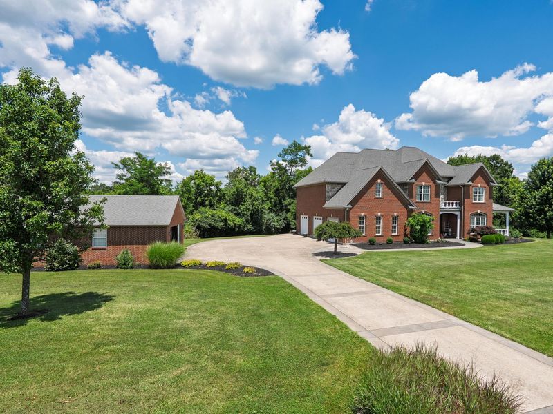 102 Harbour Pointe Drive, Williamstown, KY 41097 Photo 1