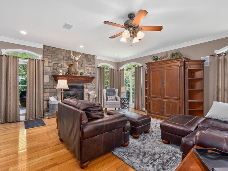 102 Harbour Pointe Drive, Williamstown, KY 41097 Photo 10