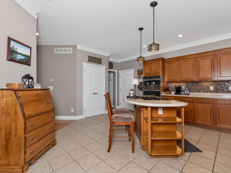 102 Harbour Pointe Drive, Williamstown, KY 41097 Photo 14