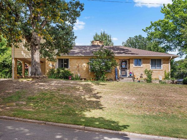 1325 Skyline Drive , North Little Rock, AR 72116
