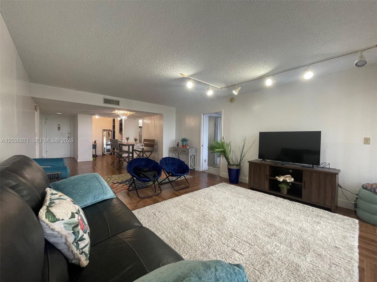 16300 Golf Club Rd , Unit 508, Weston, FL 33326 Photo