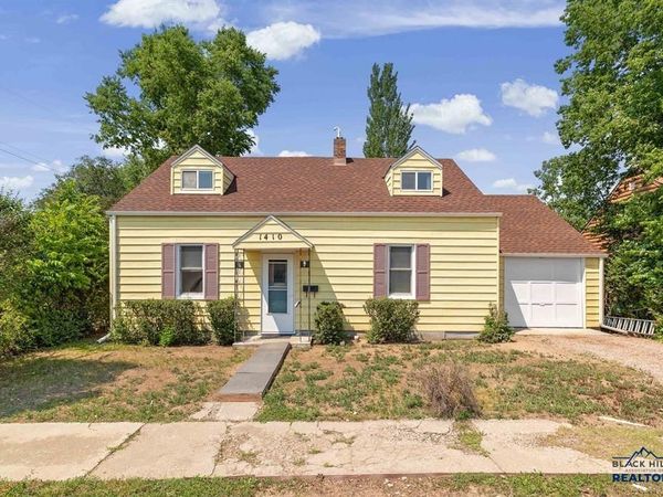 1410 BALTIMORE AVE, Hot Springs, SD 57747