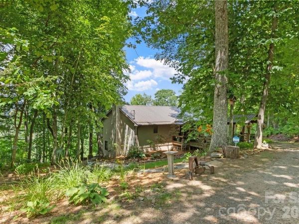 1355 Moonshine Mountain Road, Unit 32, Burnsville, NC 28714