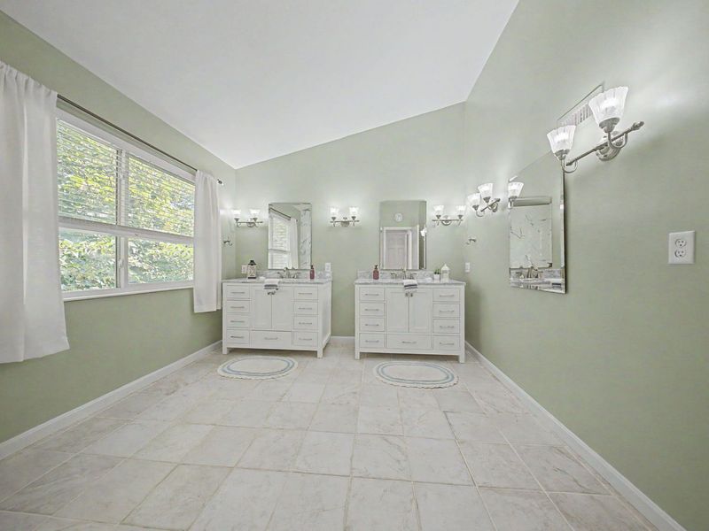 7001 Shadetree Court, Florence, KY 41042 Photo 21
