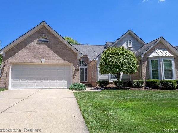 44138 Kendyl, Sterling Heights, MI 48314