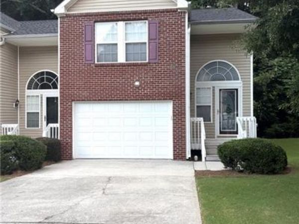 6218 Queen Meadow Drive SE, Mableton, GA 30126