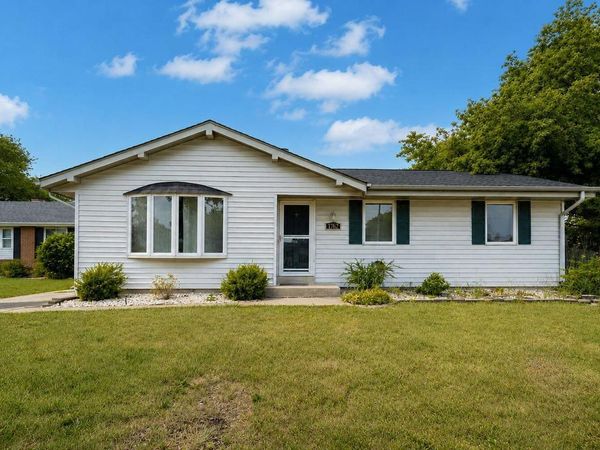 1762 21st AVENUE, Kenosha, WI 53140