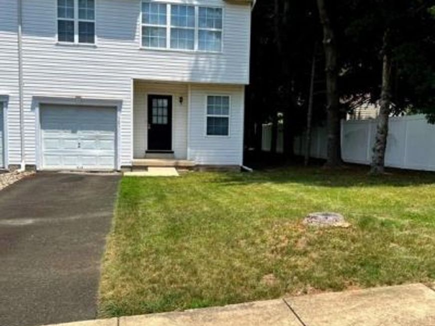 101 Hickory Hollow Circle, Warrington, PA 18976 Main Photo