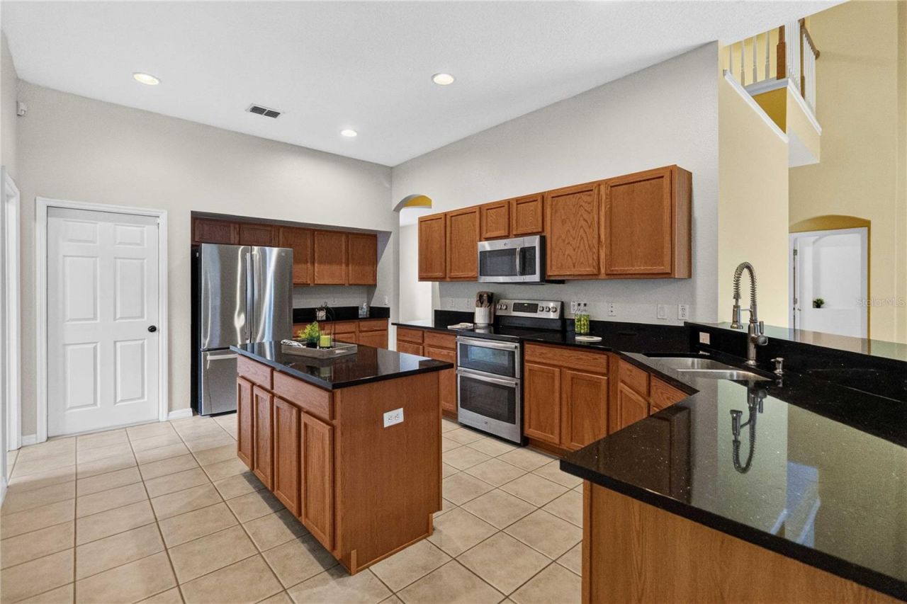 10157 Shallow Marsh Court , Orlando, FL 32832 Photo