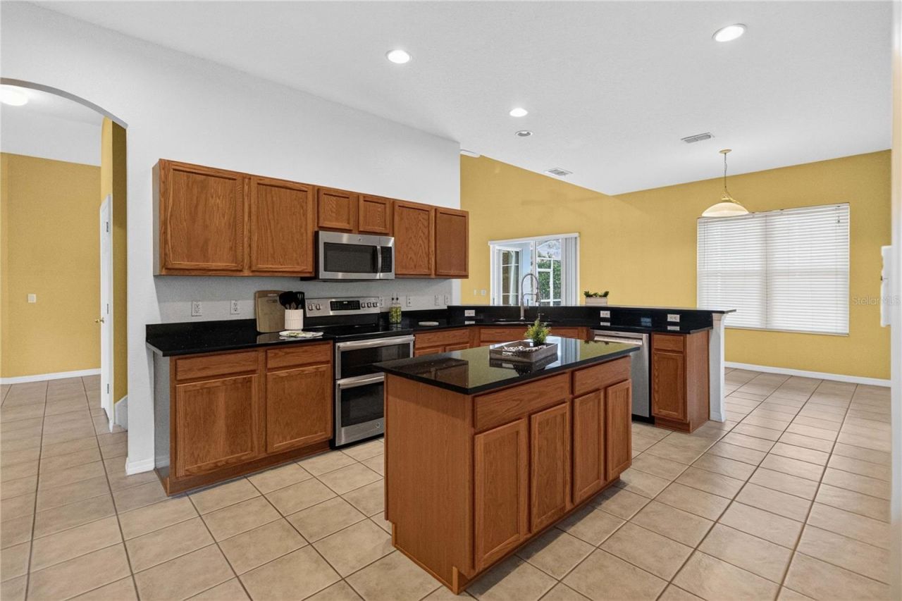 10157 Shallow Marsh Court , Orlando, FL 32832 Photo