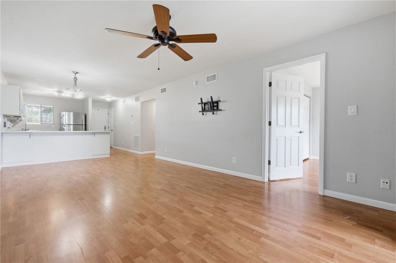 6033 34th Street W, Unit 44, Bradenton, FL 34210 Photo