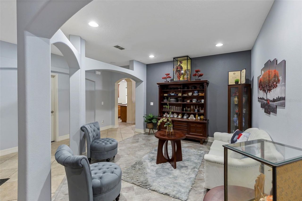 1945 Abbey Ridge Drive , Dover, FL 33527 Photo