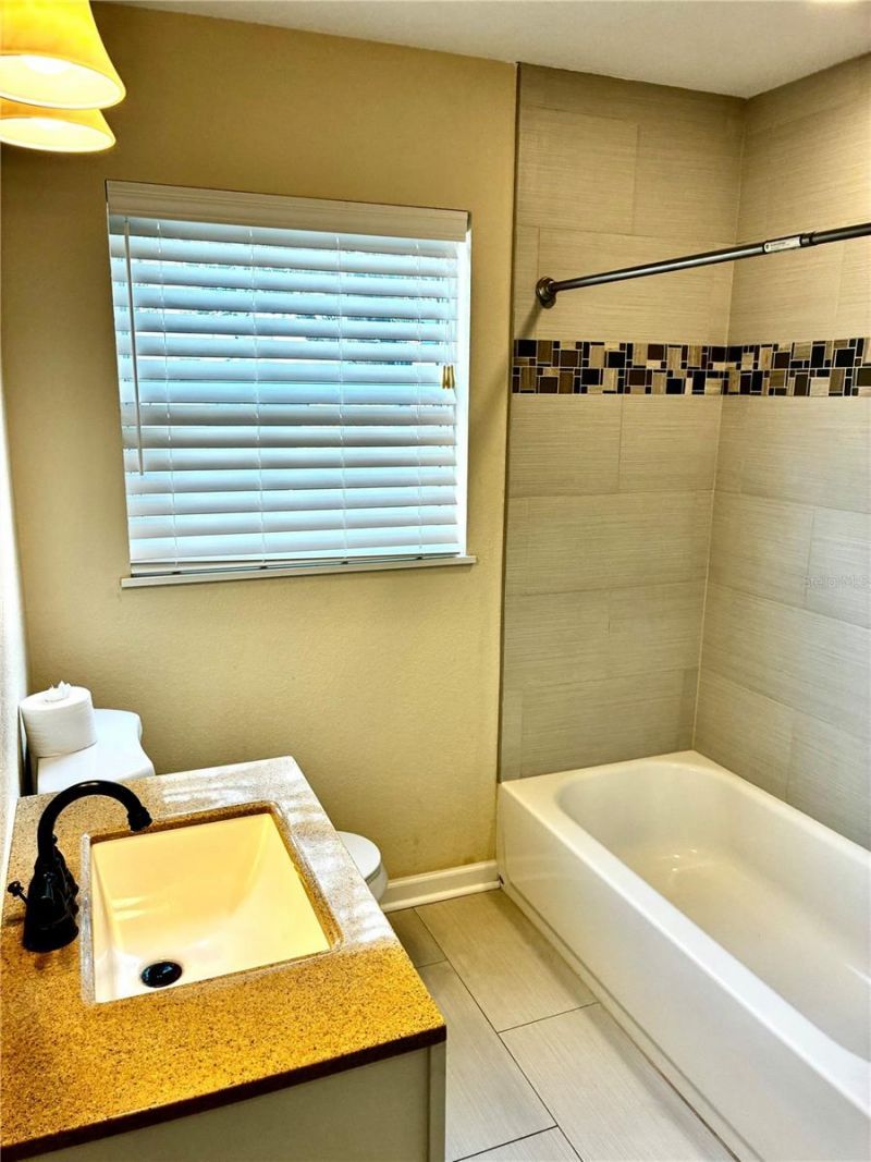 810 52nd Avenue N, Saint Petersburg, FL 33703 Photo