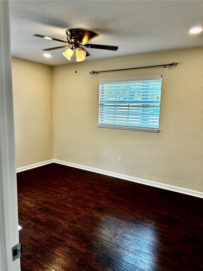 810 52nd Avenue N, Saint Petersburg, FL 33703 Photo