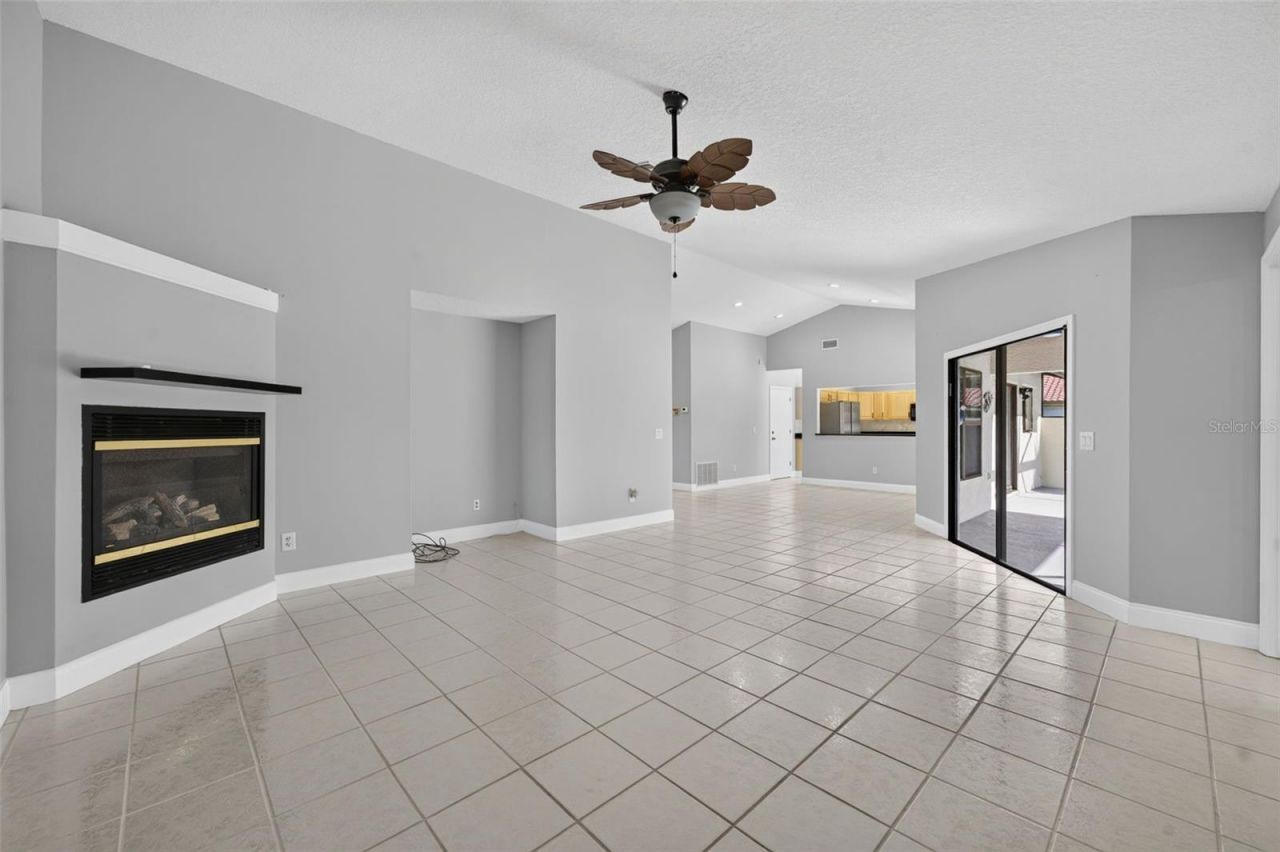 8052 S Cadiz Court , Orlando, FL 32836 Photo