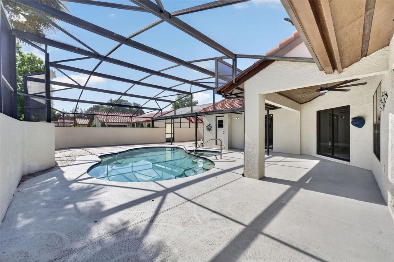 8052 S Cadiz Court , Orlando, FL 32836 Photo