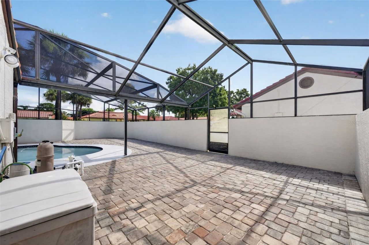 8052 S Cadiz Court , Orlando, FL 32836 Photo