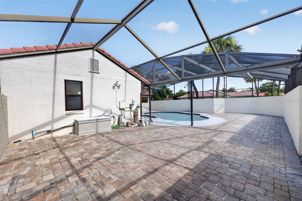 8052 S Cadiz Court , Orlando, FL 32836 Photo