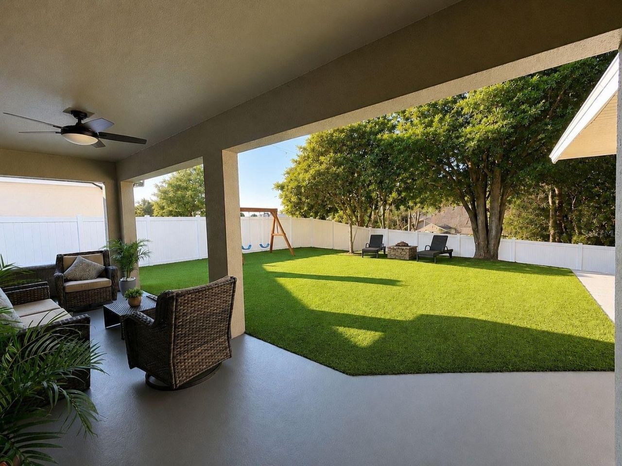 2526 Holly Berry Circle , Clermont, FL 34711 Photo