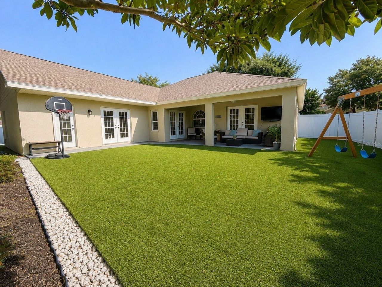 2526 Holly Berry Circle , Clermont, FL 34711 Photo