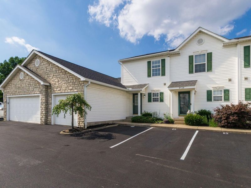 4726 Parrau Drive, Unit 58B, Columbus, OH 43228 Photo 3