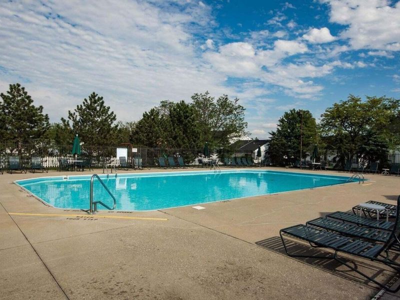 4726 Parrau Drive, Unit 58B, Columbus, OH 43228 Photo 38