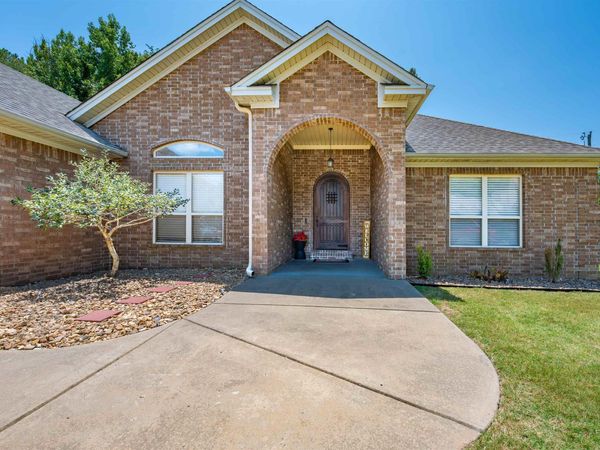 226 Jackson Park Cove, Cabot, AR 72023