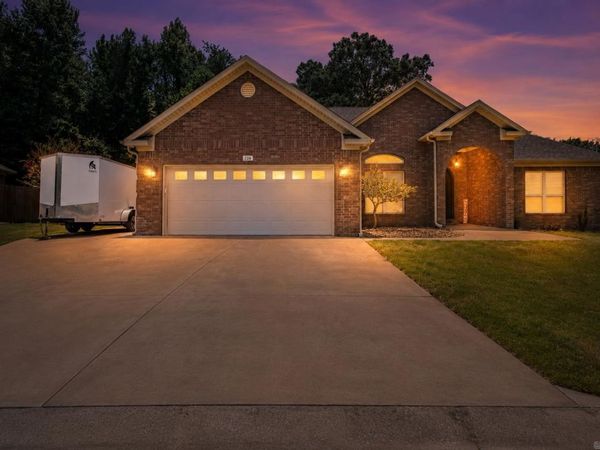 226 Jackson Park Cove, Cabot, AR 72023