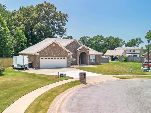 226 Jackson Park Cove, Cabot, AR 72023