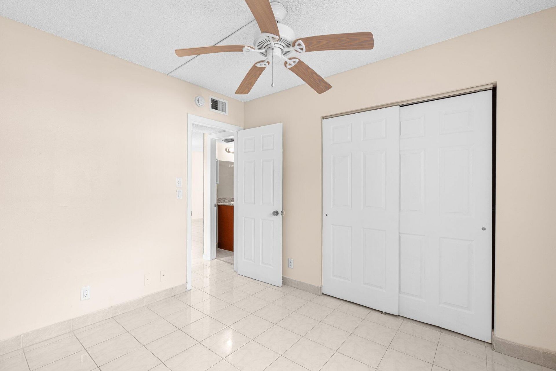 3230 NW 102nd Terrace, Unit 108-f, Coral Springs, FL 33065 Photo