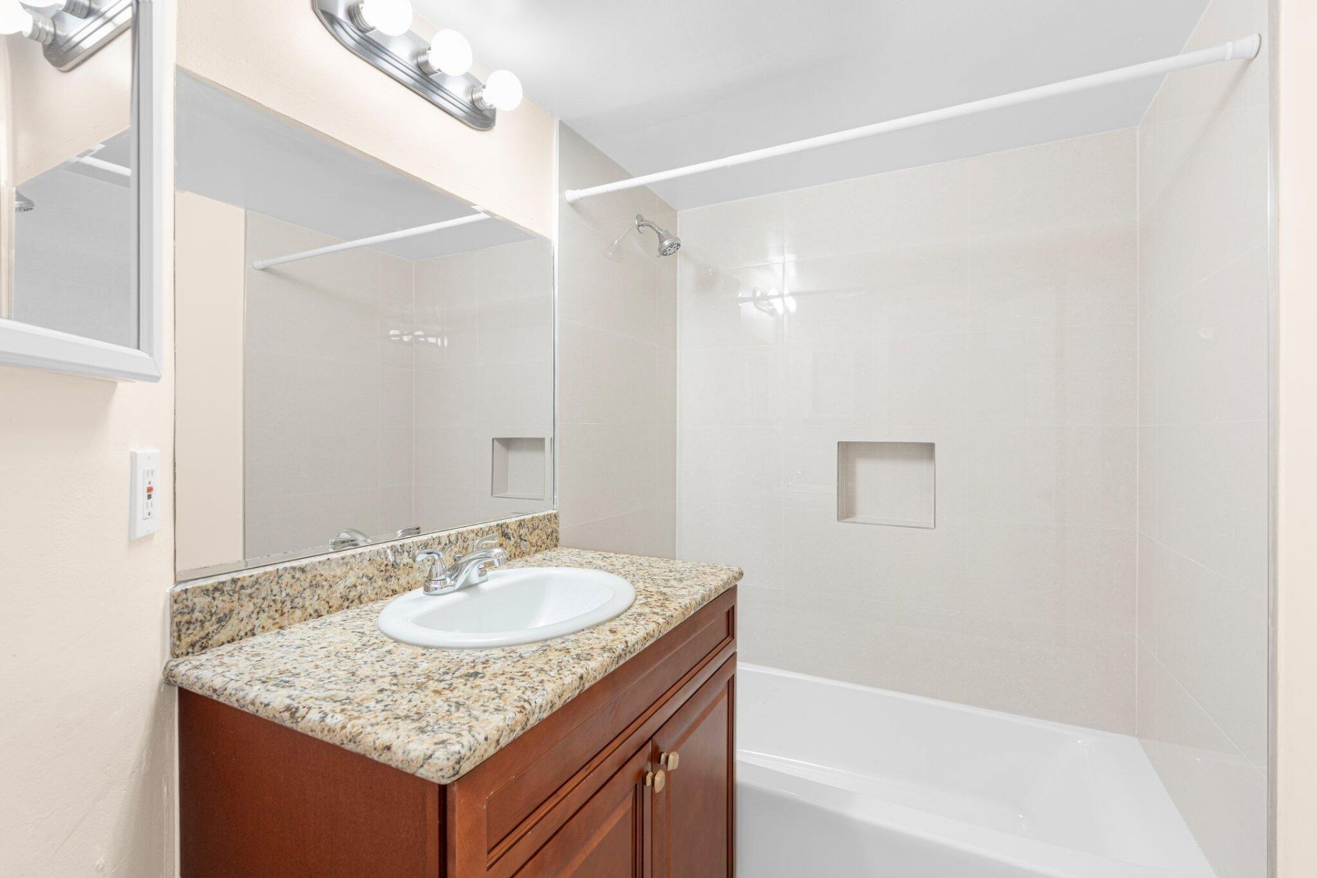 3230 NW 102nd Terrace, Unit 108-f, Coral Springs, FL 33065 Photo