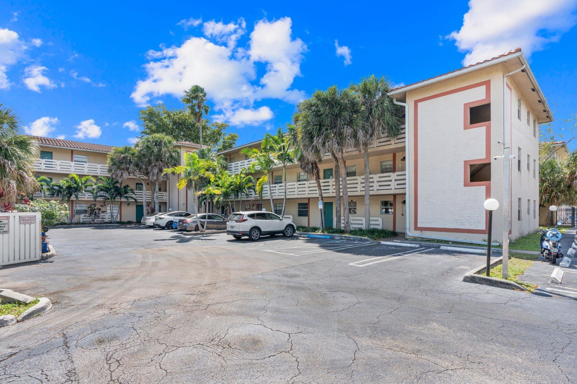 3230 NW 102nd Terrace, Unit 108-f, Coral Springs, FL 33065 Photo