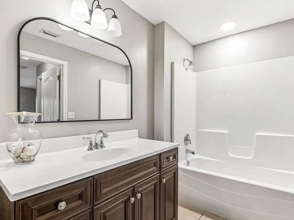 9792 Deerfoot Drive, Fort Myers, FL 33919