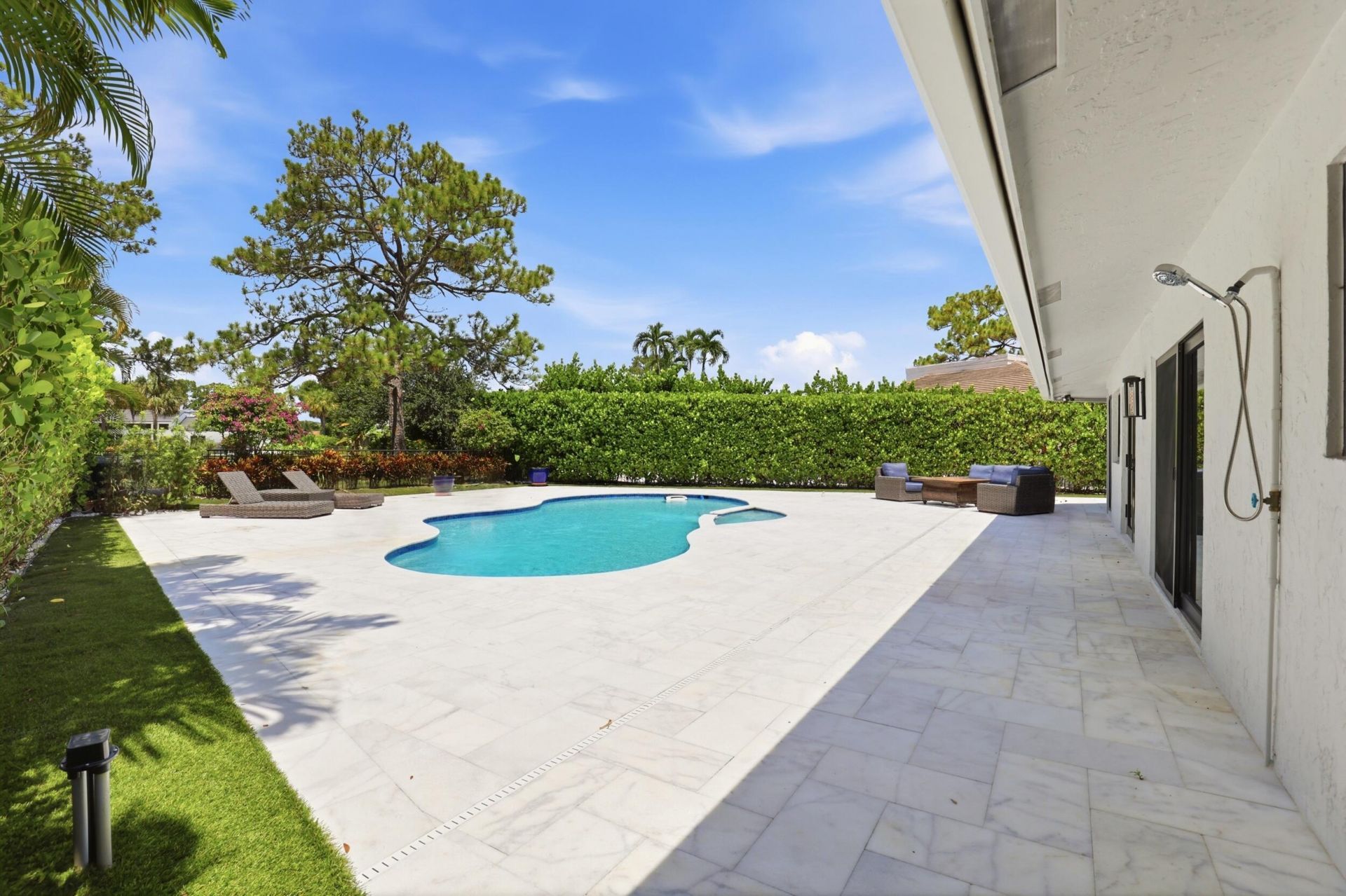 624 W Lakewoode Circle W, Delray Beach, FL 33445 Photo