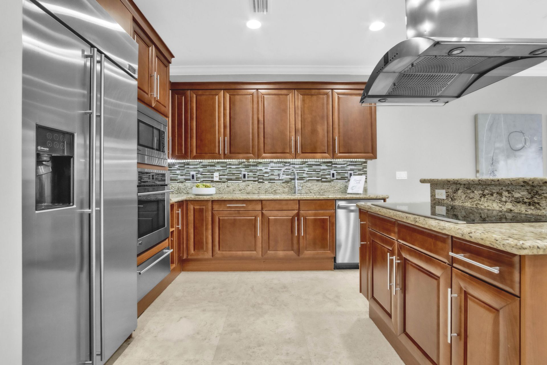1362 Bayview Drive, Fort Lauderdale, FL 33304 Photo