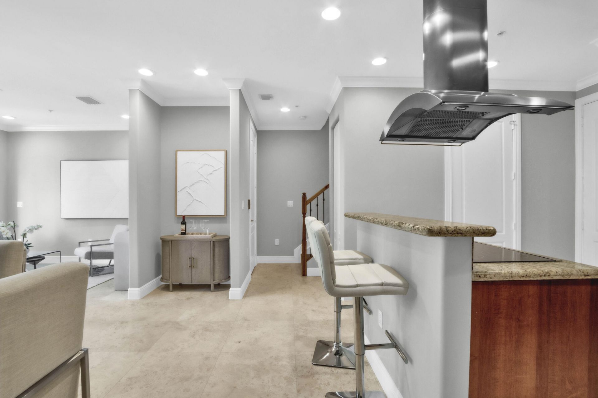 1362 Bayview Drive, Fort Lauderdale, FL 33304 Photo