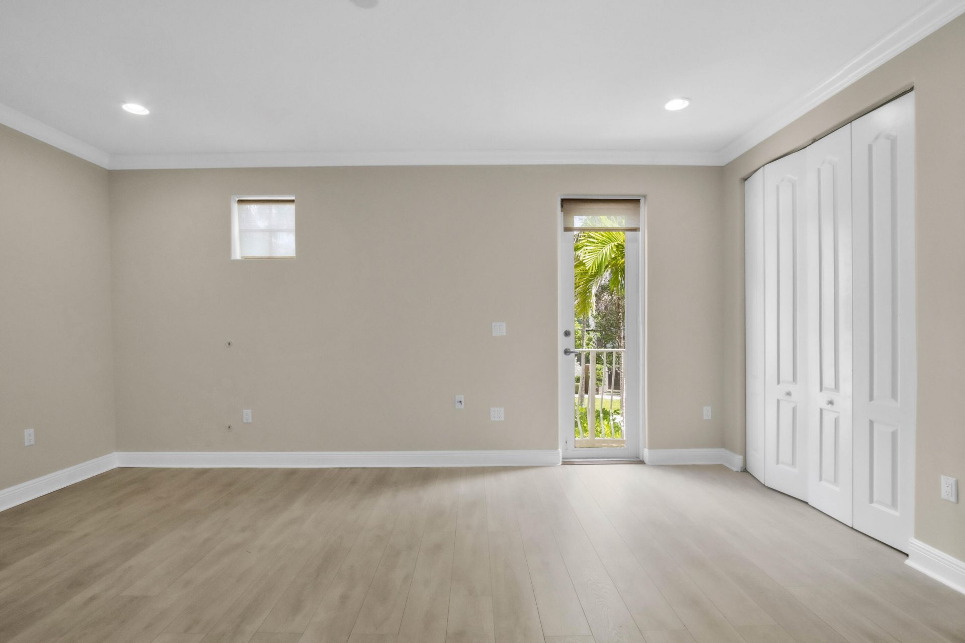 1362 Bayview Drive, Fort Lauderdale, FL 33304 Photo