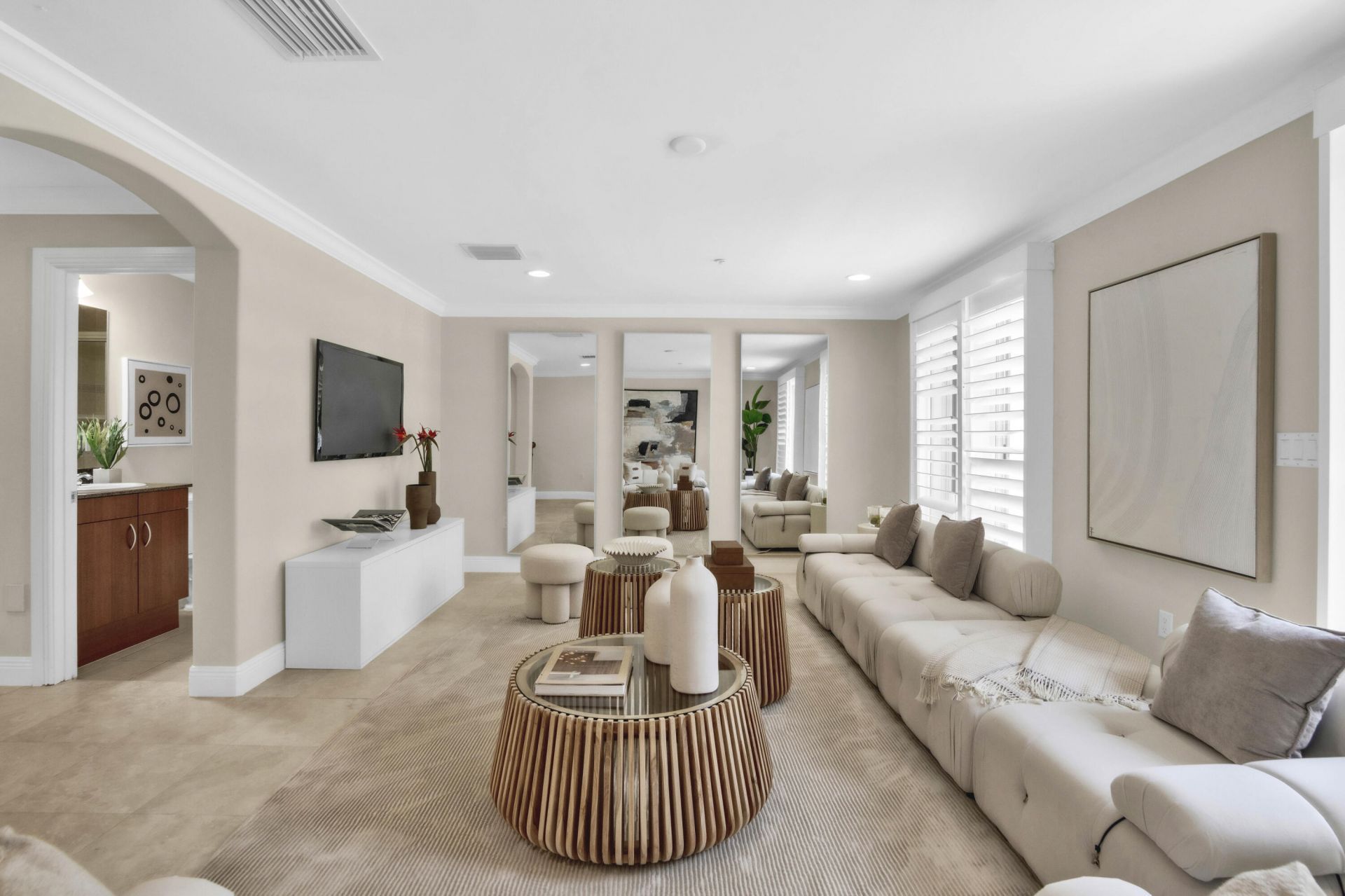 1362 Bayview Drive, Fort Lauderdale, FL 33304 Photo