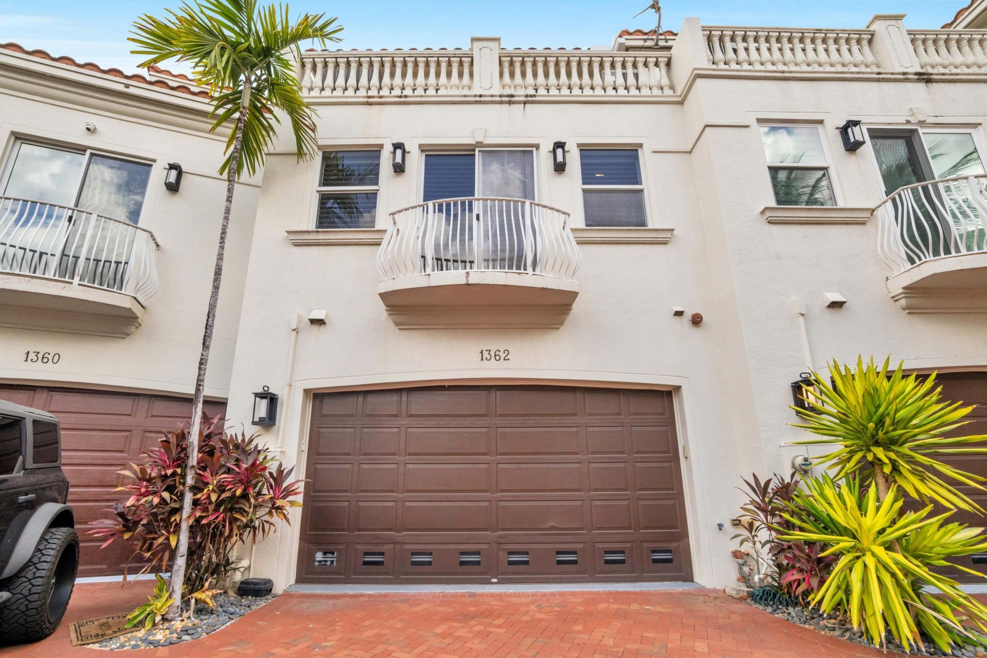 1362 Bayview Drive, Fort Lauderdale, FL 33304 Photo