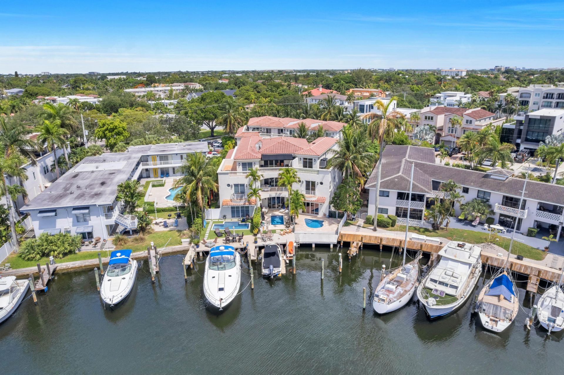 1362 Bayview Drive, Fort Lauderdale, FL 33304 Photo