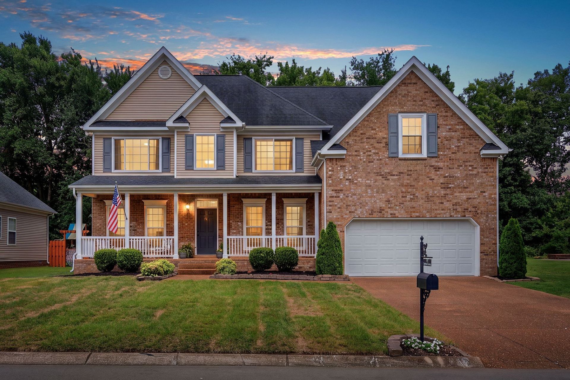1357 Saybrook Xing, Thompsons Station, TN 37179 Main Photo