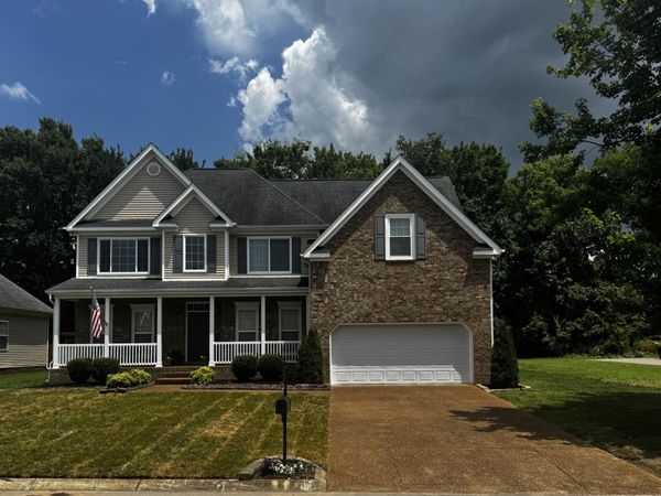 1357 Saybrook Xing , Thompsons Station, TN 37179