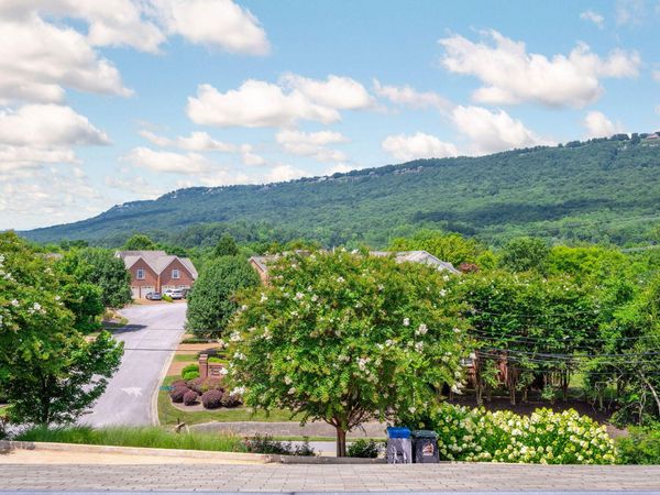 643 W View Road, Chattanooga, TN 37415